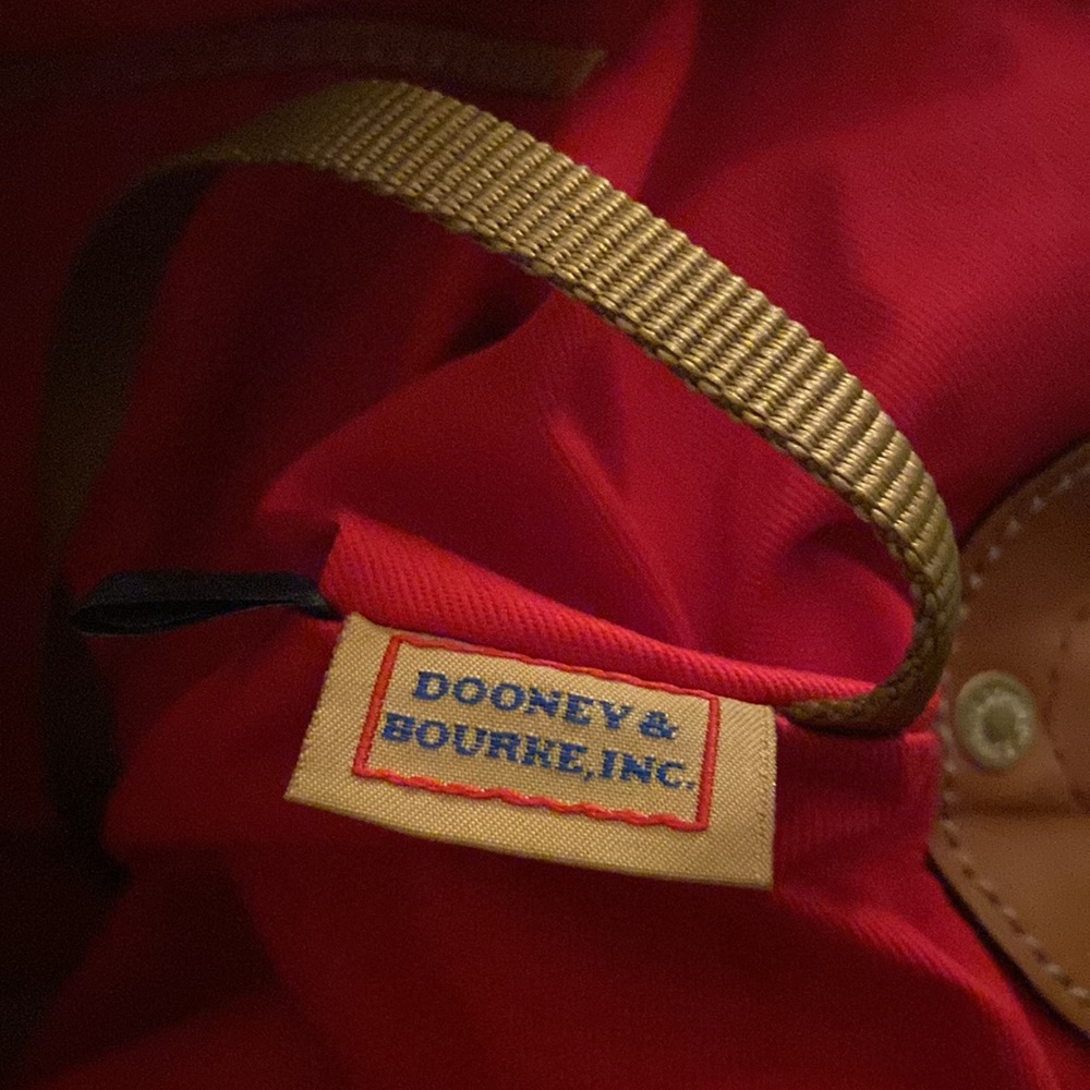 Dooney & Bourke - Picture 11 of 14